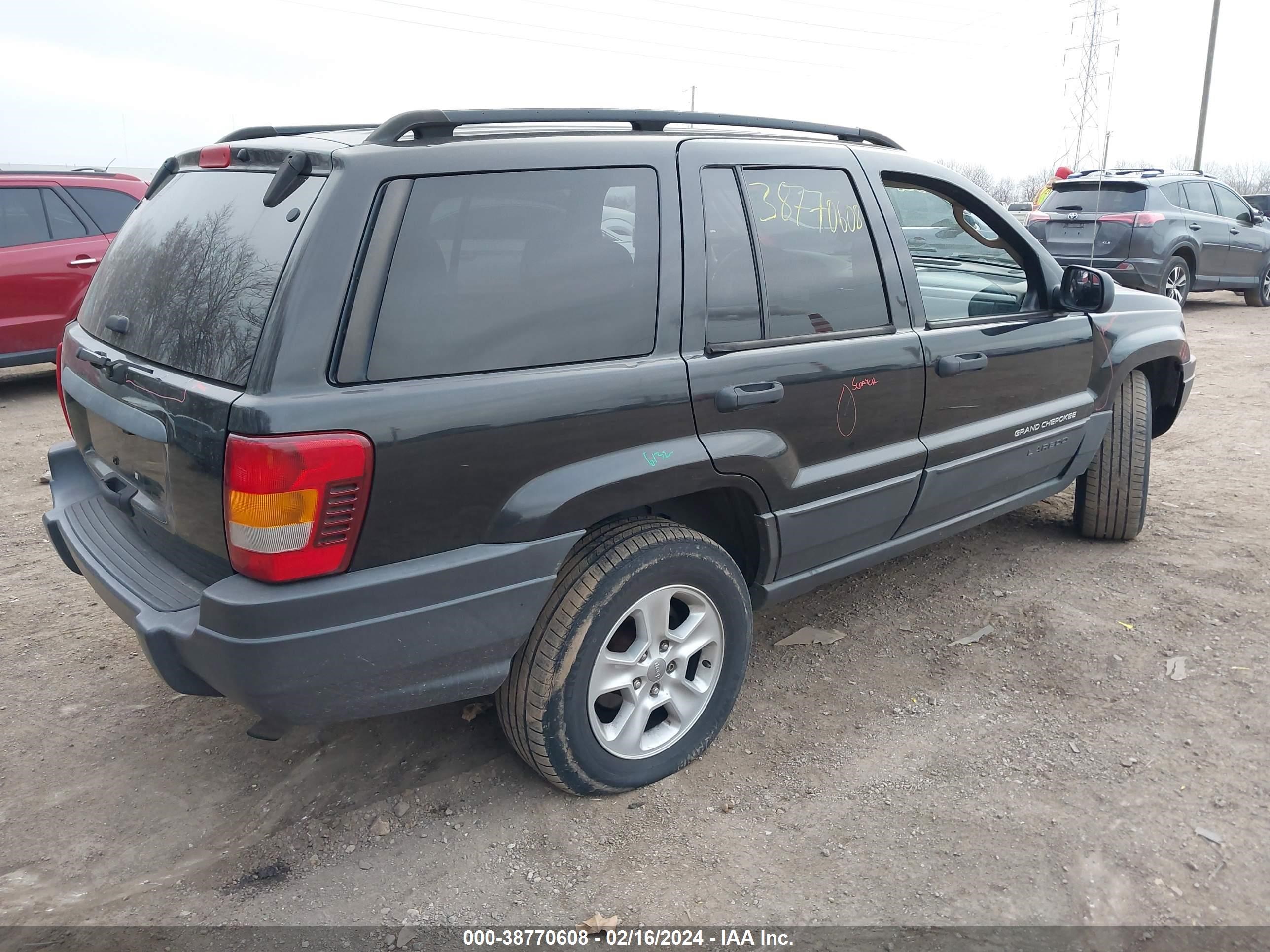 Photo 3 VIN: 1J4GW48S74C128499 - JEEP GRAND CHEROKEE 