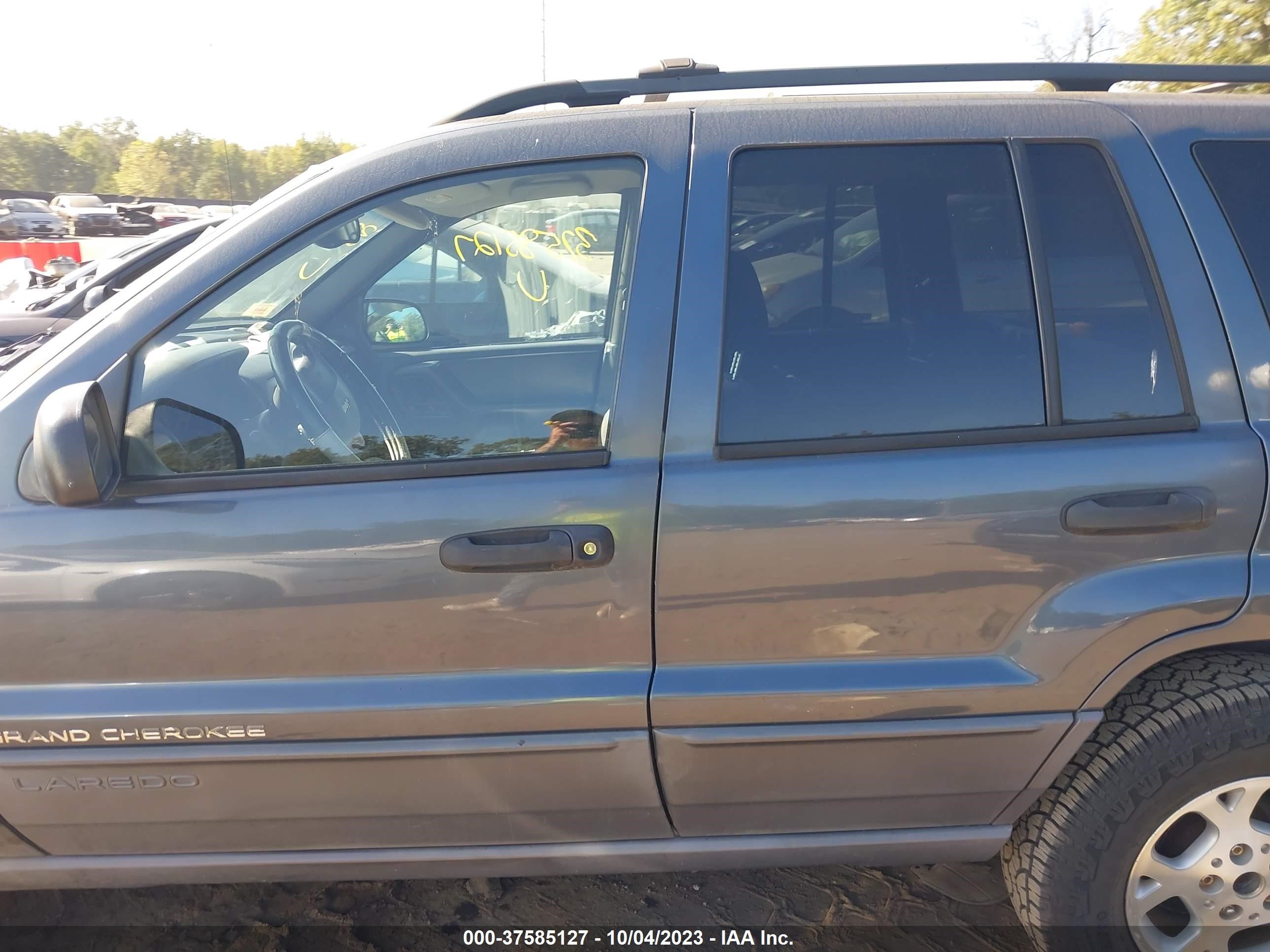 Photo 13 VIN: 1J4GW48SX1C547782 - JEEP GRAND CHEROKEE 