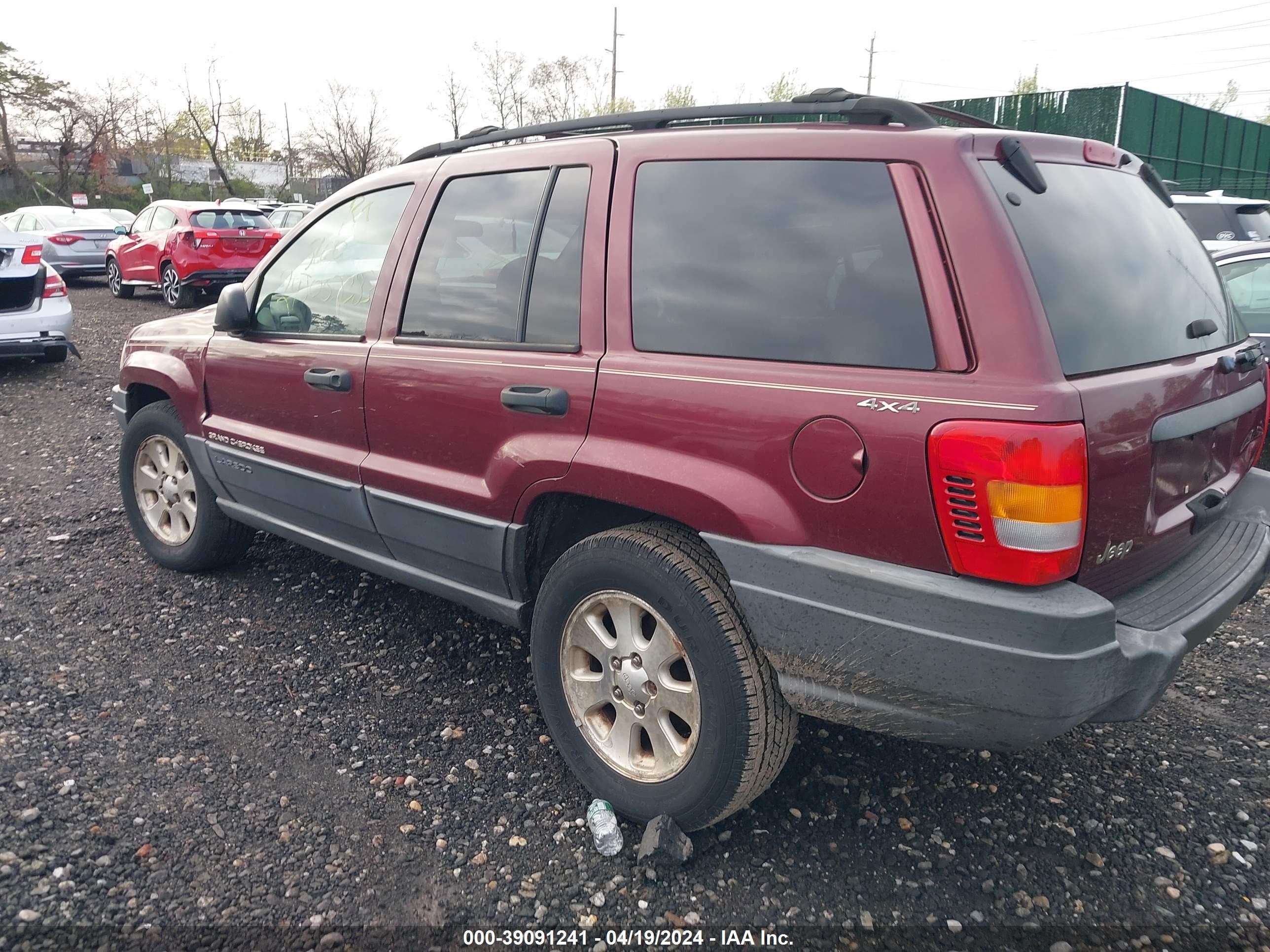 Photo 2 VIN: 1J4GW48SX1C635022 - JEEP GRAND CHEROKEE 