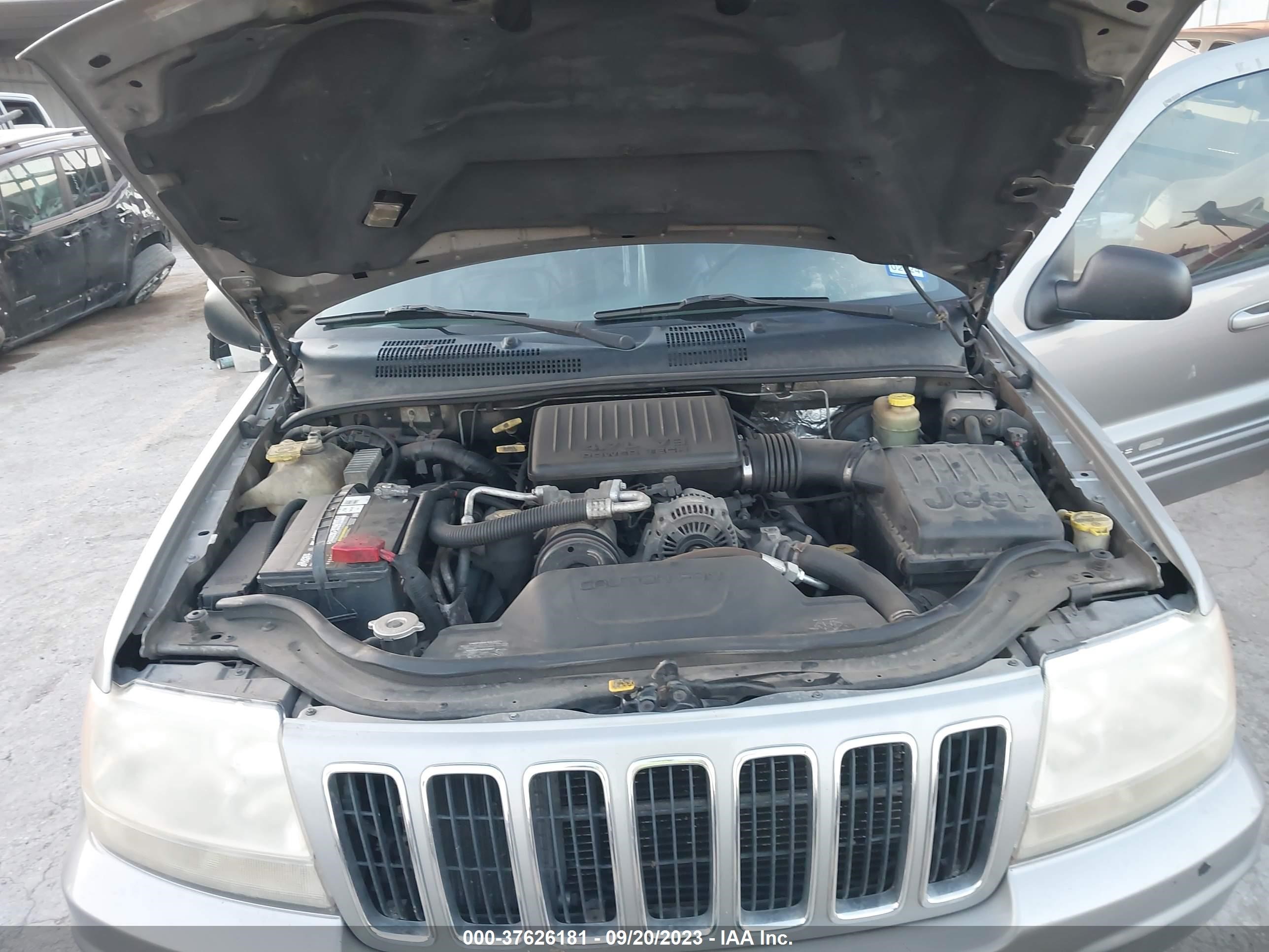 Photo 9 VIN: 1J4GW58N11C514377 - JEEP GRAND CHEROKEE 