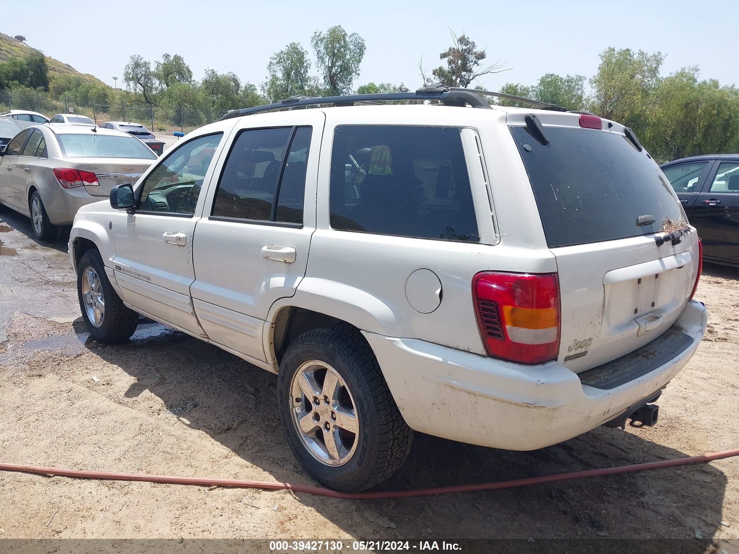 Photo 2 VIN: 1J4GW58N24C383626 - JEEP GRAND CHEROKEE 