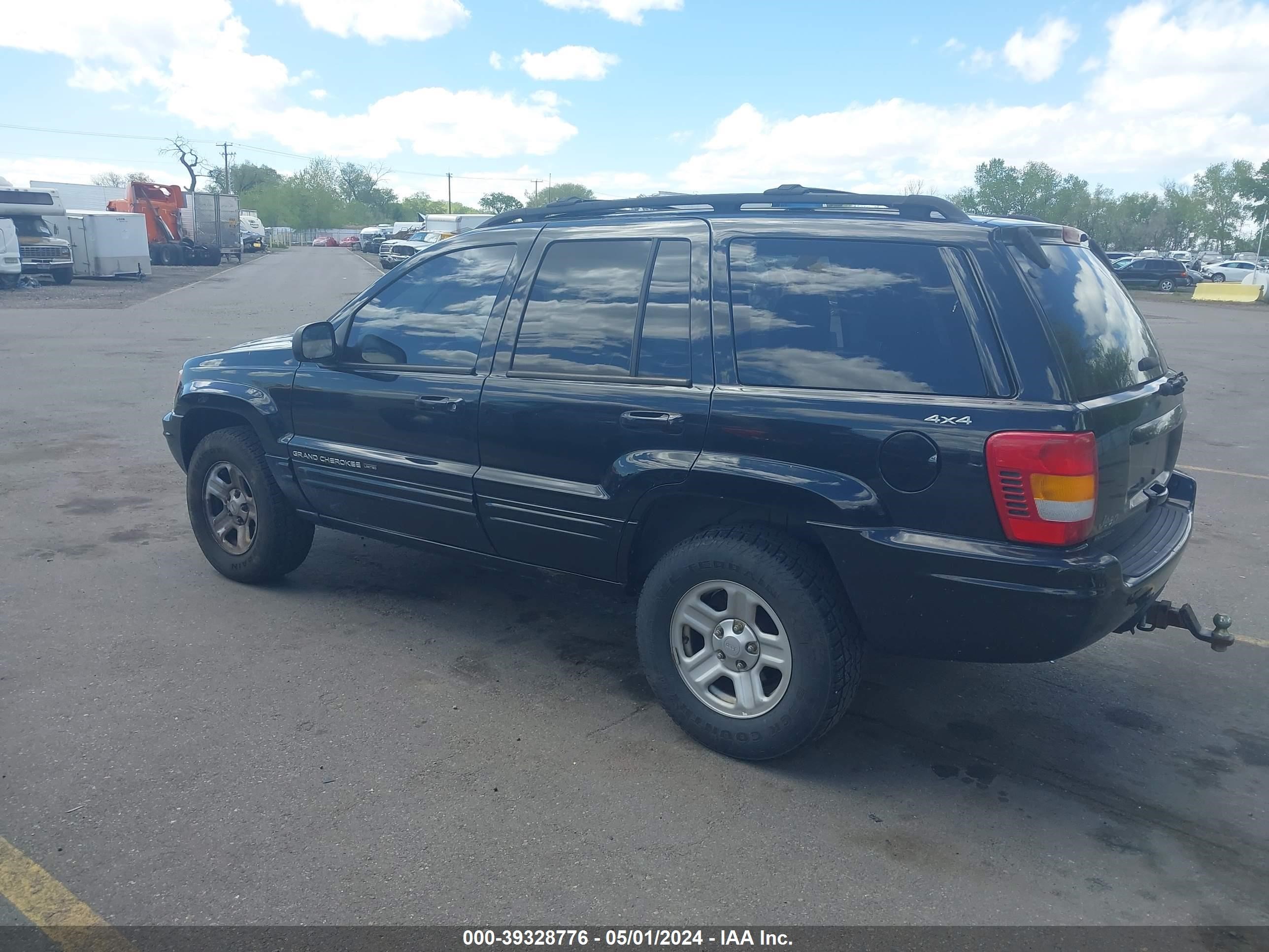 Photo 2 VIN: 1J4GW58N81C591862 - JEEP GRAND CHEROKEE 