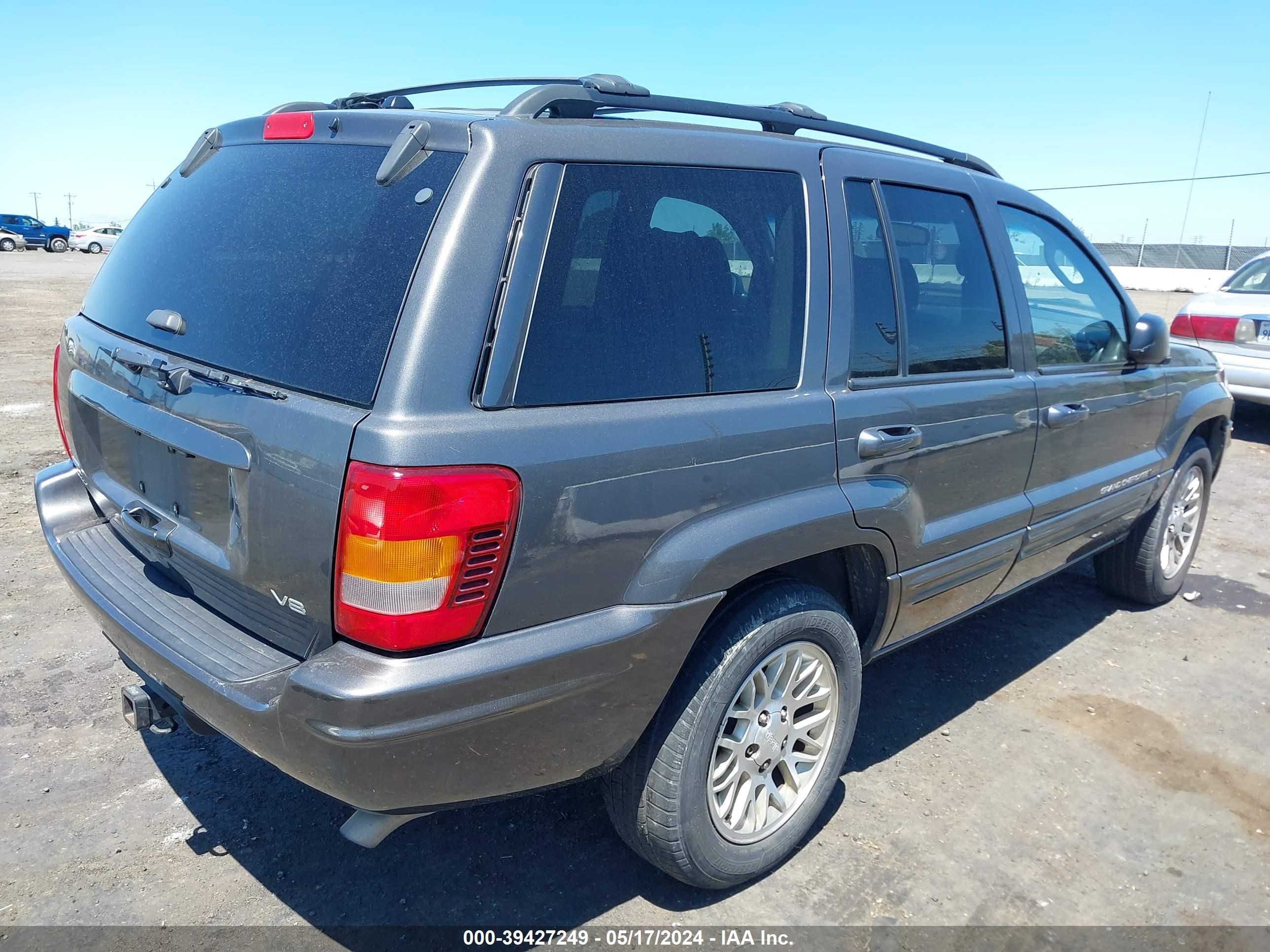 Photo 3 VIN: 1J4GW58N84C136563 - JEEP GRAND CHEROKEE 