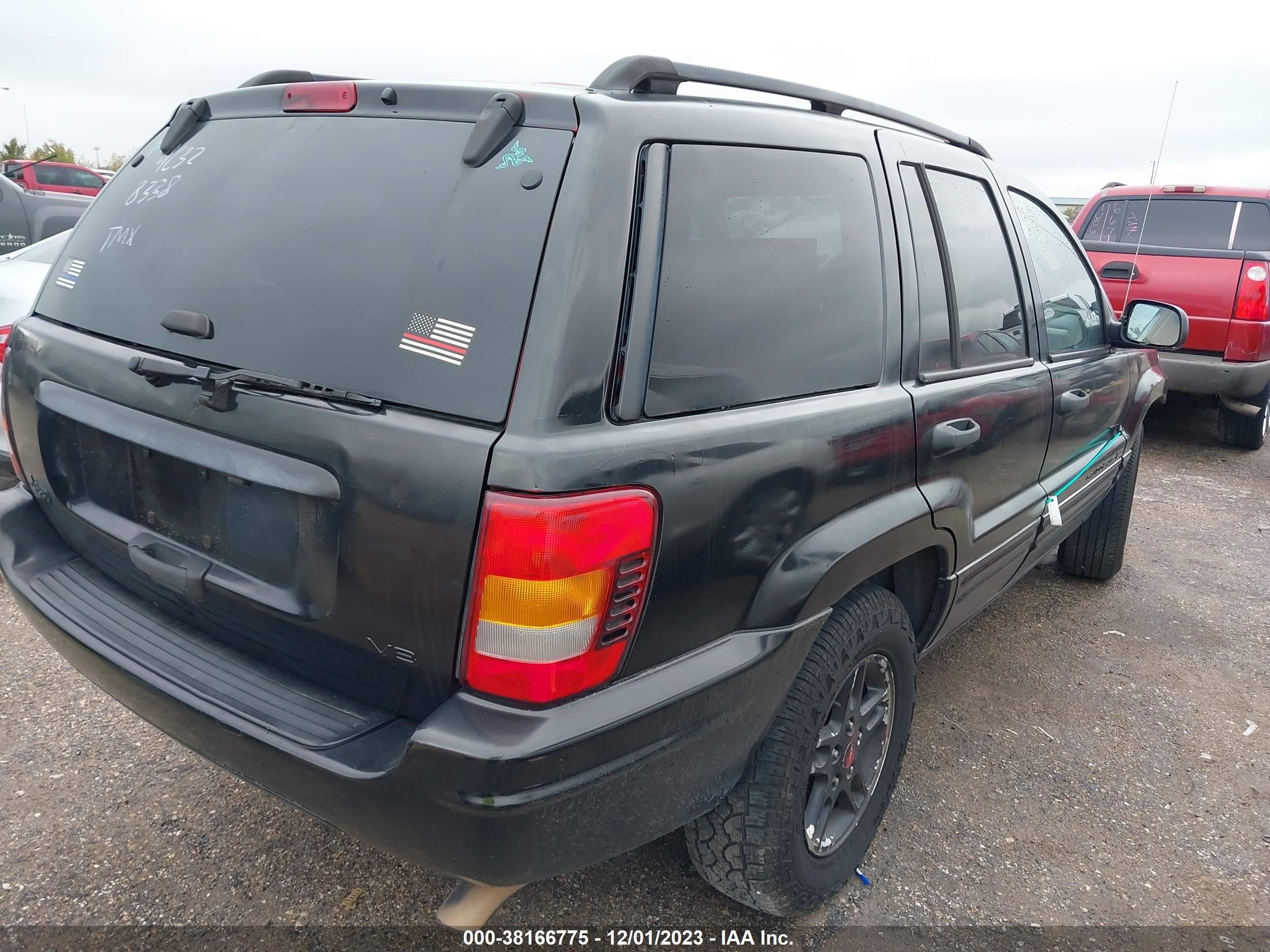 Photo 3 VIN: 1J4GX48N94C328338 - JEEP GRAND CHEROKEE 