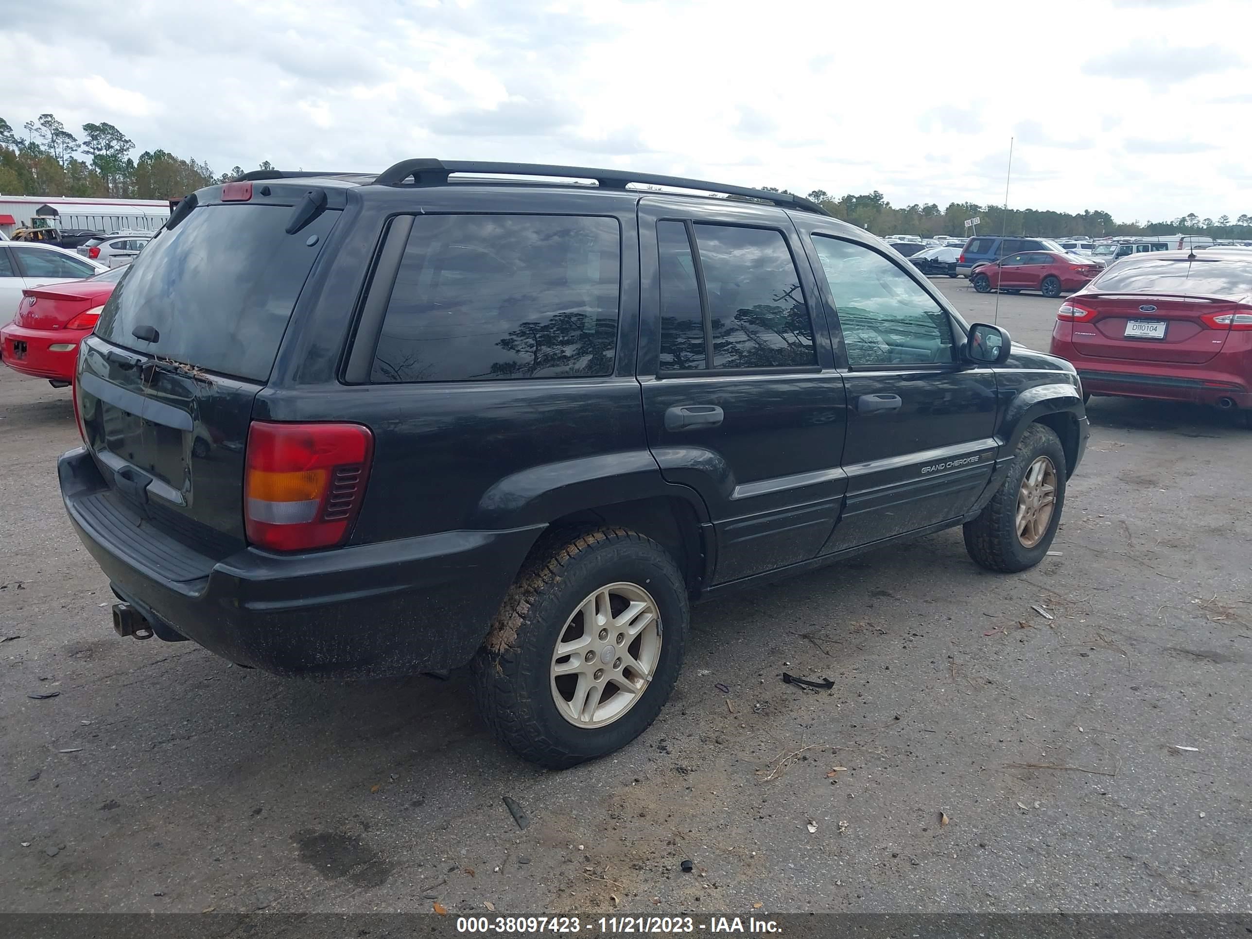 Photo 3 VIN: 1J4GX48S04C187651 - JEEP GRAND CHEROKEE 