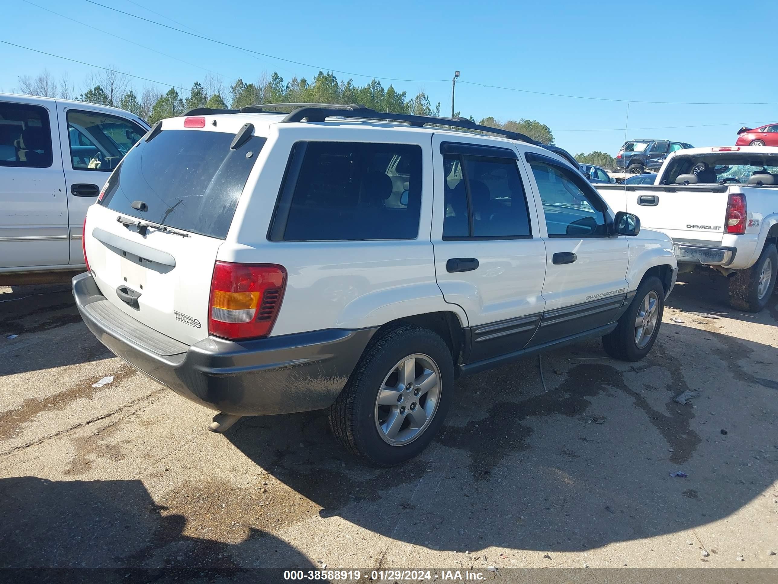 Photo 3 VIN: 1J4GX48S04C281805 - JEEP GRAND CHEROKEE 