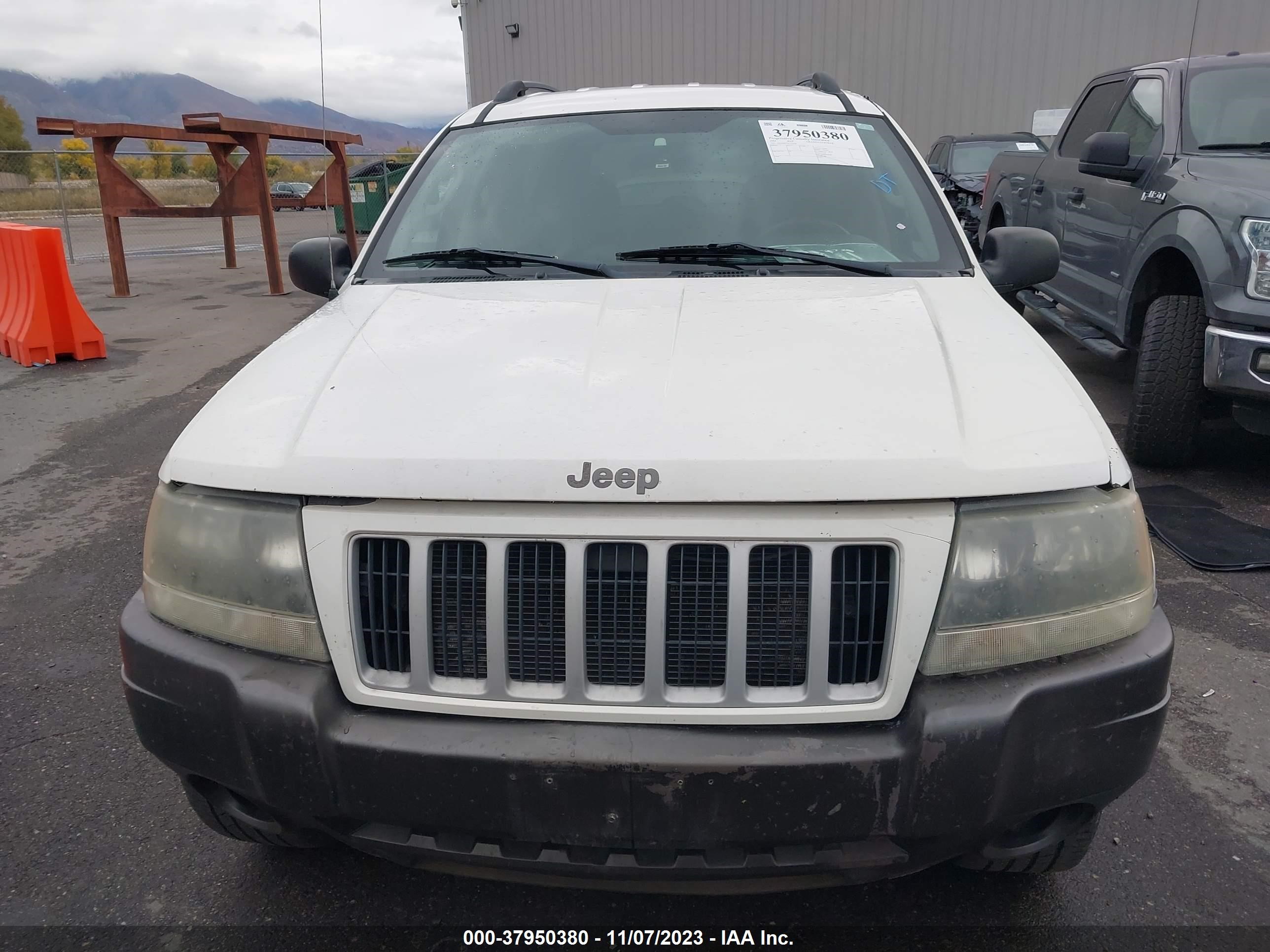 Photo 11 VIN: 1J4GX48S34C112636 - JEEP GRAND CHEROKEE 