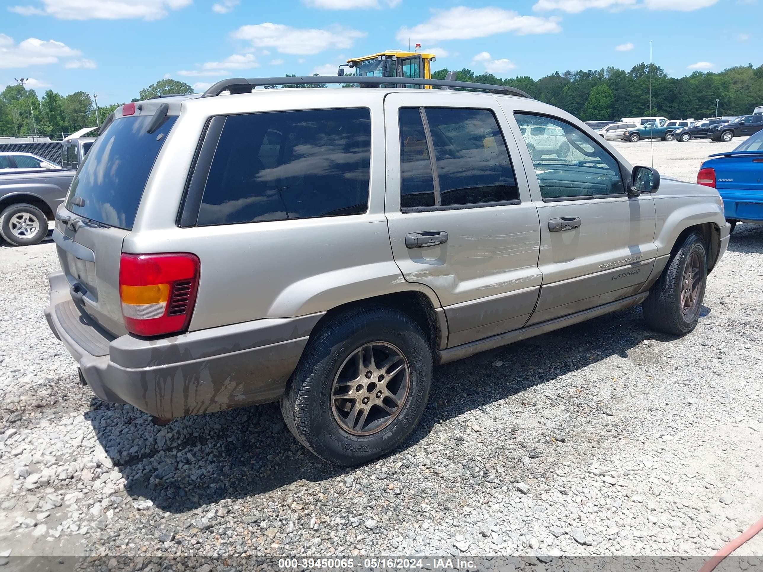 Photo 3 VIN: 1J4GX48S44C284478 - JEEP GRAND CHEROKEE 