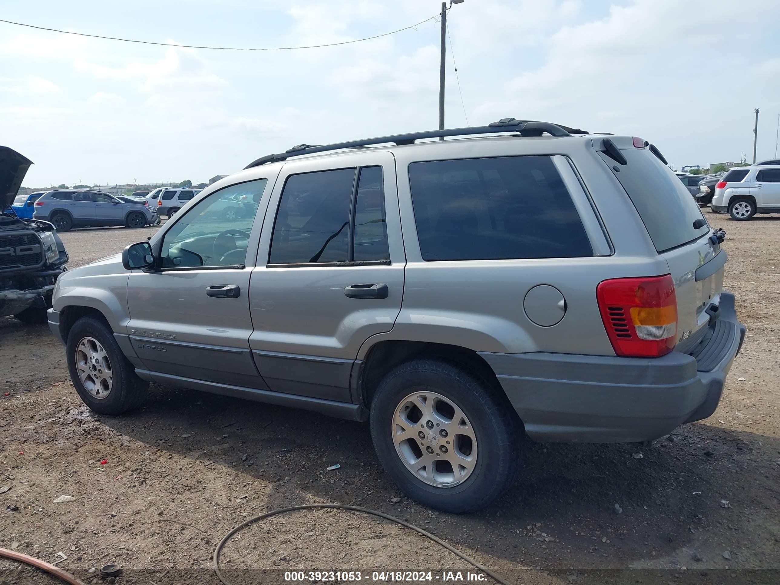 Photo 13 VIN: 1J4GX48S61C507051 - JEEP GRAND CHEROKEE 