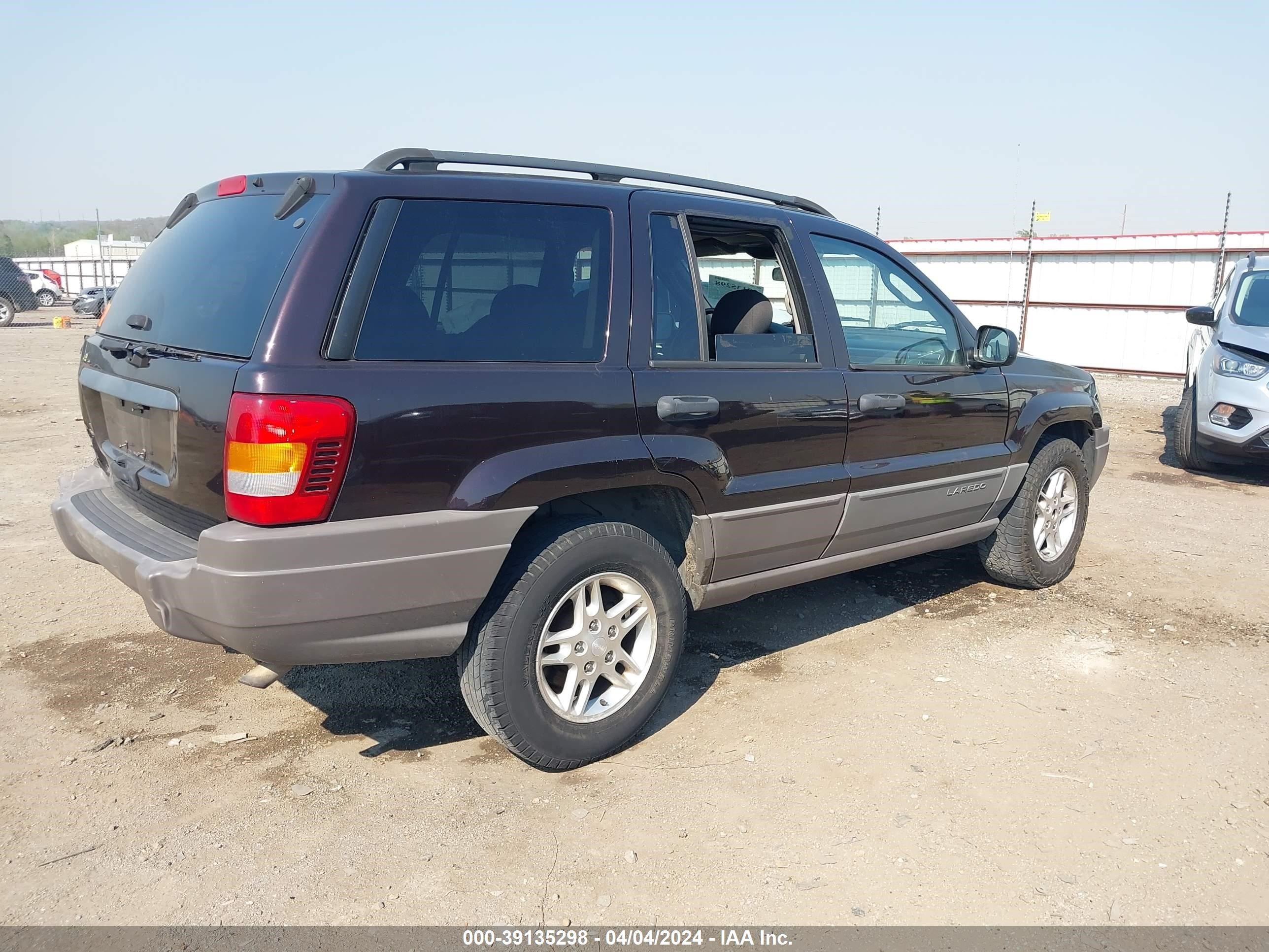 Photo 3 VIN: 1J4GX48S64C163158 - JEEP GRAND CHEROKEE 