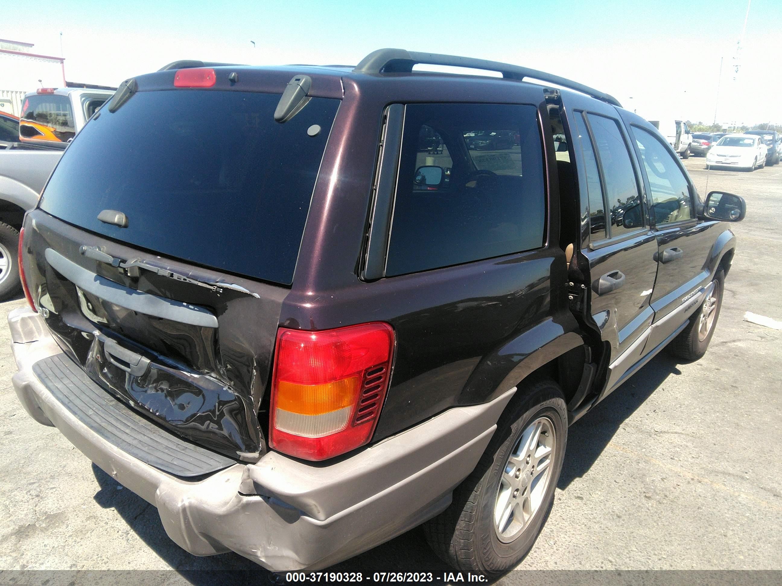 Photo 3 VIN: 1J4GX48S64C255144 - JEEP GRAND CHEROKEE 