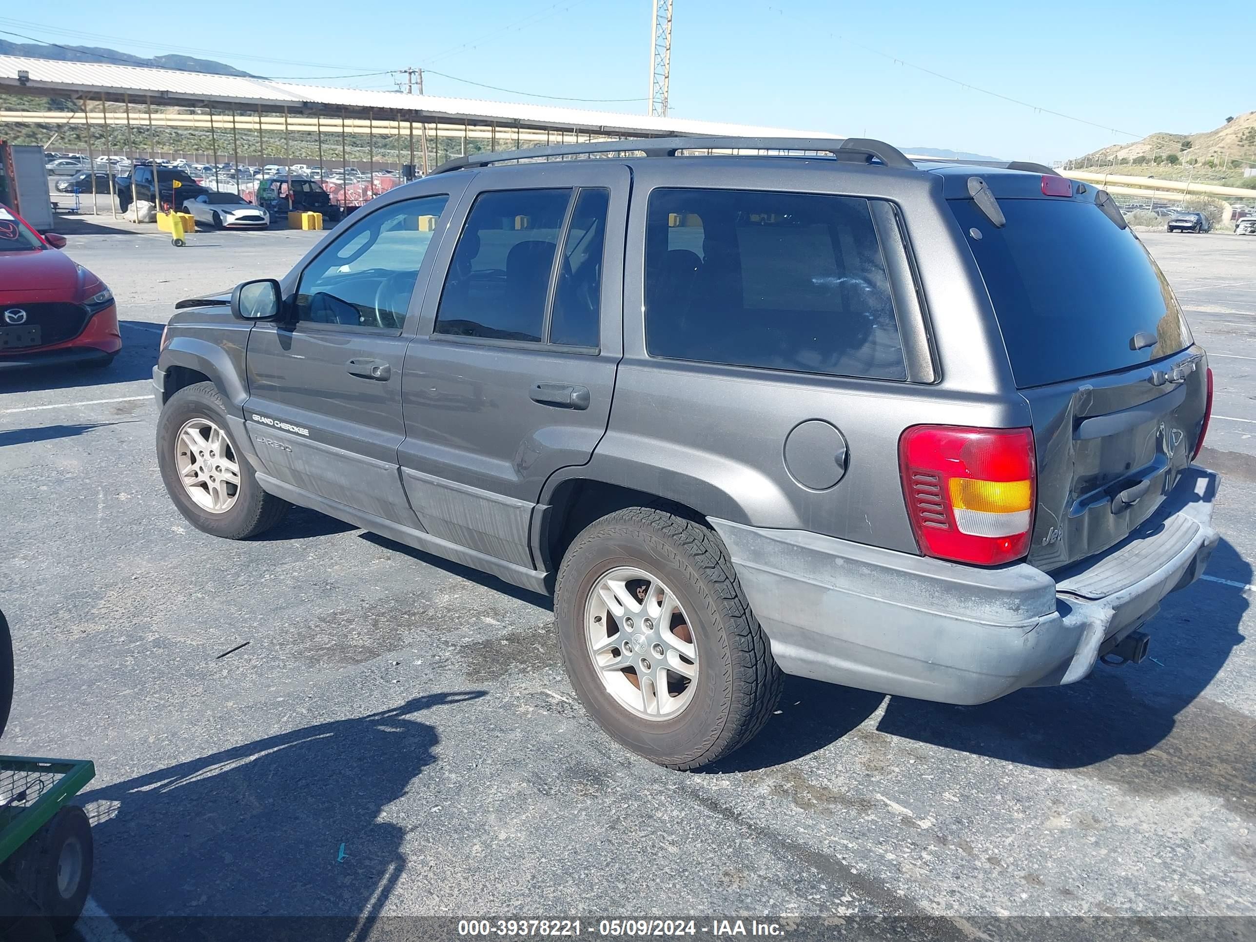 Photo 2 VIN: 1J4GX48S74C204980 - JEEP GRAND CHEROKEE 