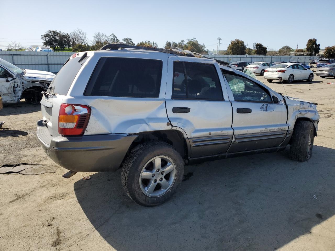 Photo 2 VIN: 1J4GX48S94C291118 - JEEP GRAND CHEROKEE 