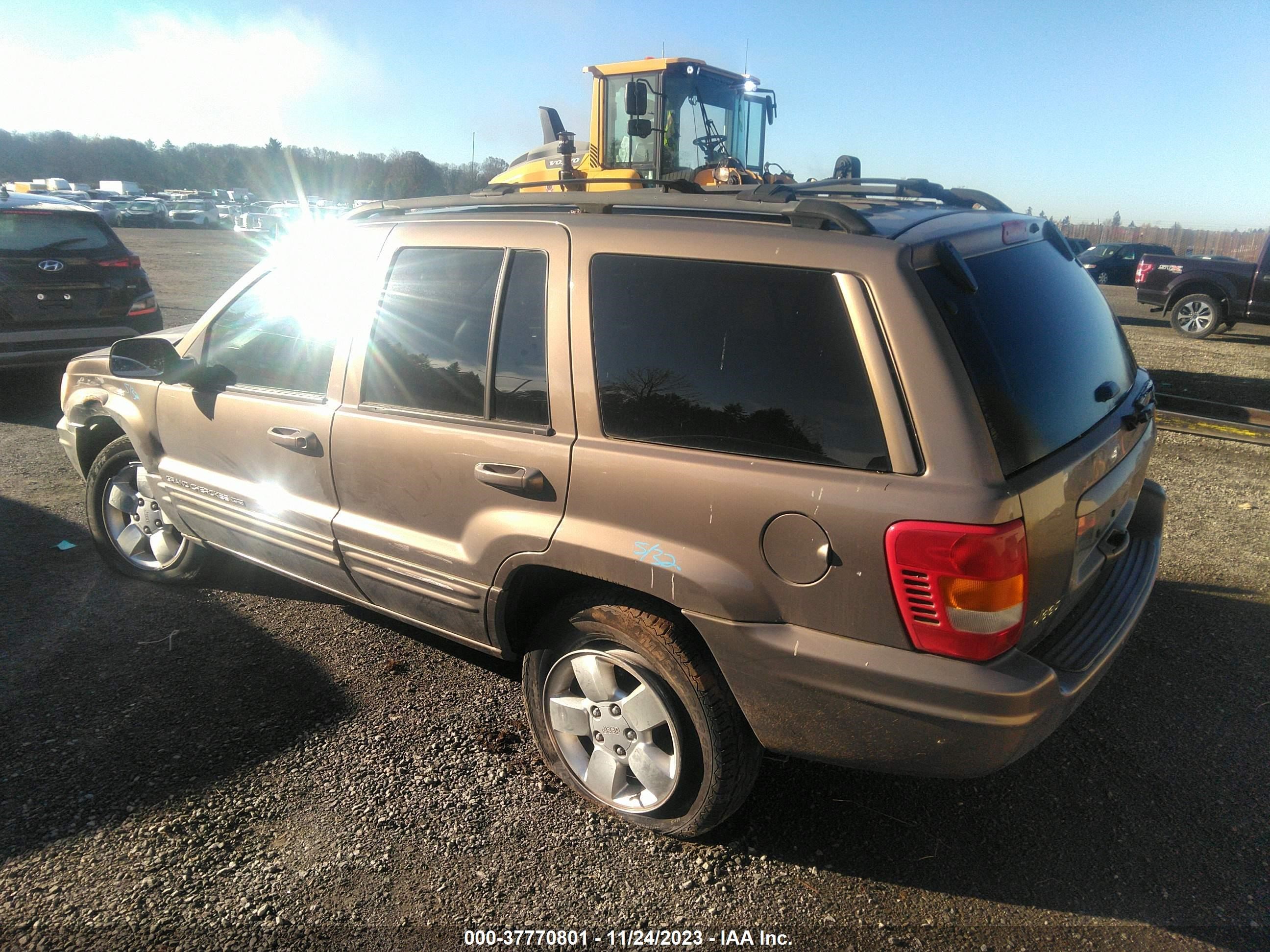 Photo 2 VIN: 1J4GX58N21C661241 - JEEP GRAND CHEROKEE 