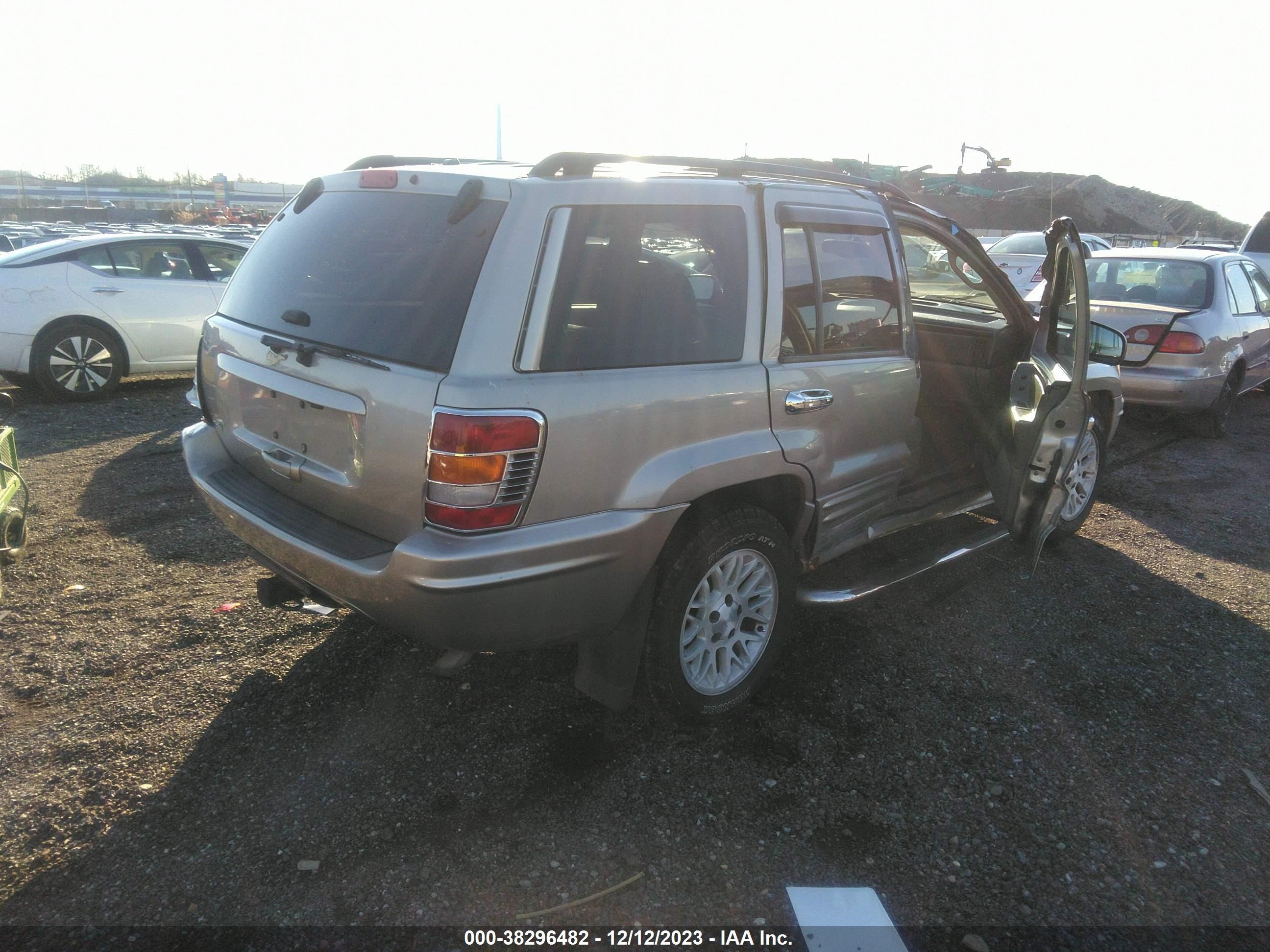 Photo 3 VIN: 1J4GX58S54C139651 - JEEP GRAND CHEROKEE 