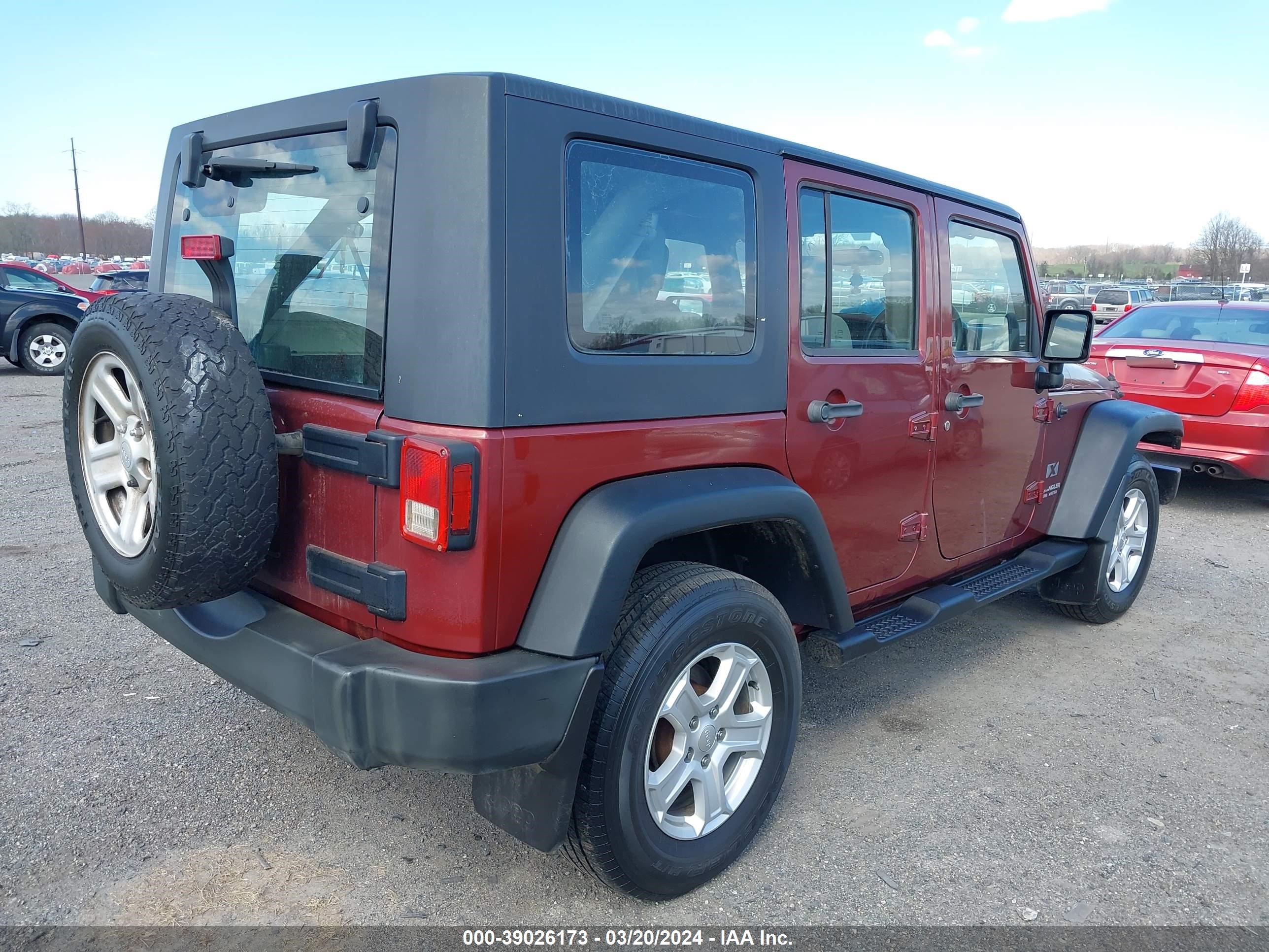 Photo 3 VIN: 1J4GZ39139L756879 - JEEP WRANGLER 