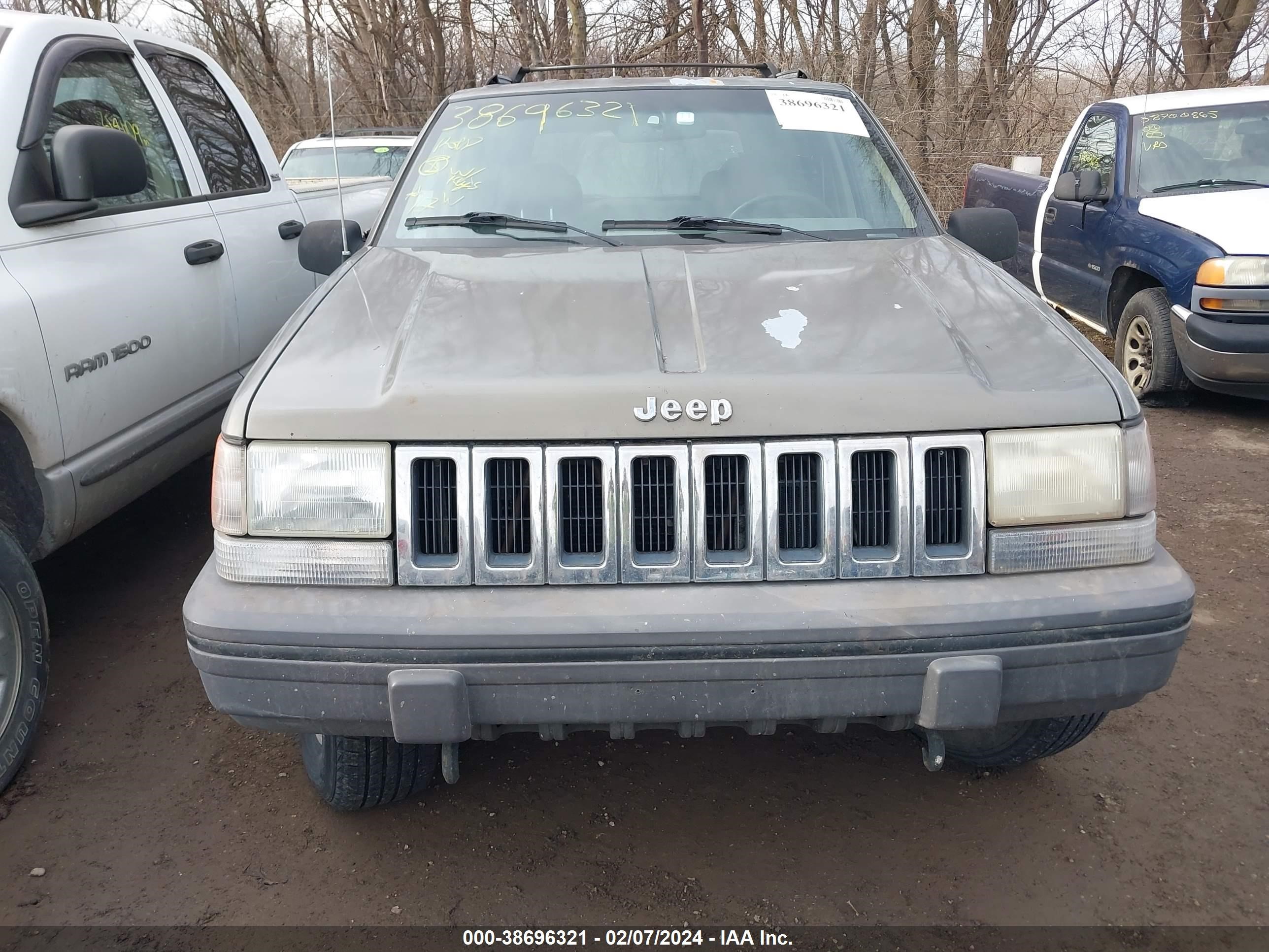 Photo 5 VIN: 1J4GZ58S3SC728690 - JEEP GRAND CHEROKEE 