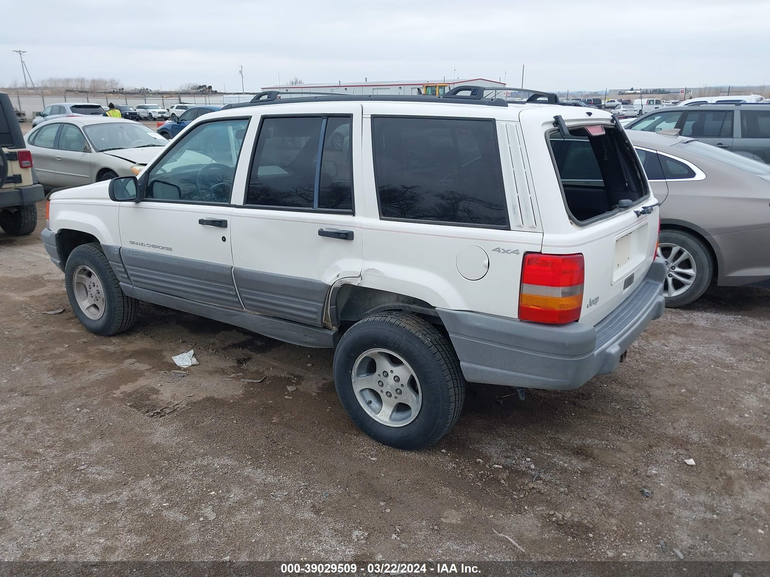 Photo 2 VIN: 1J4GZ58S4VC773478 - JEEP GRAND CHEROKEE 