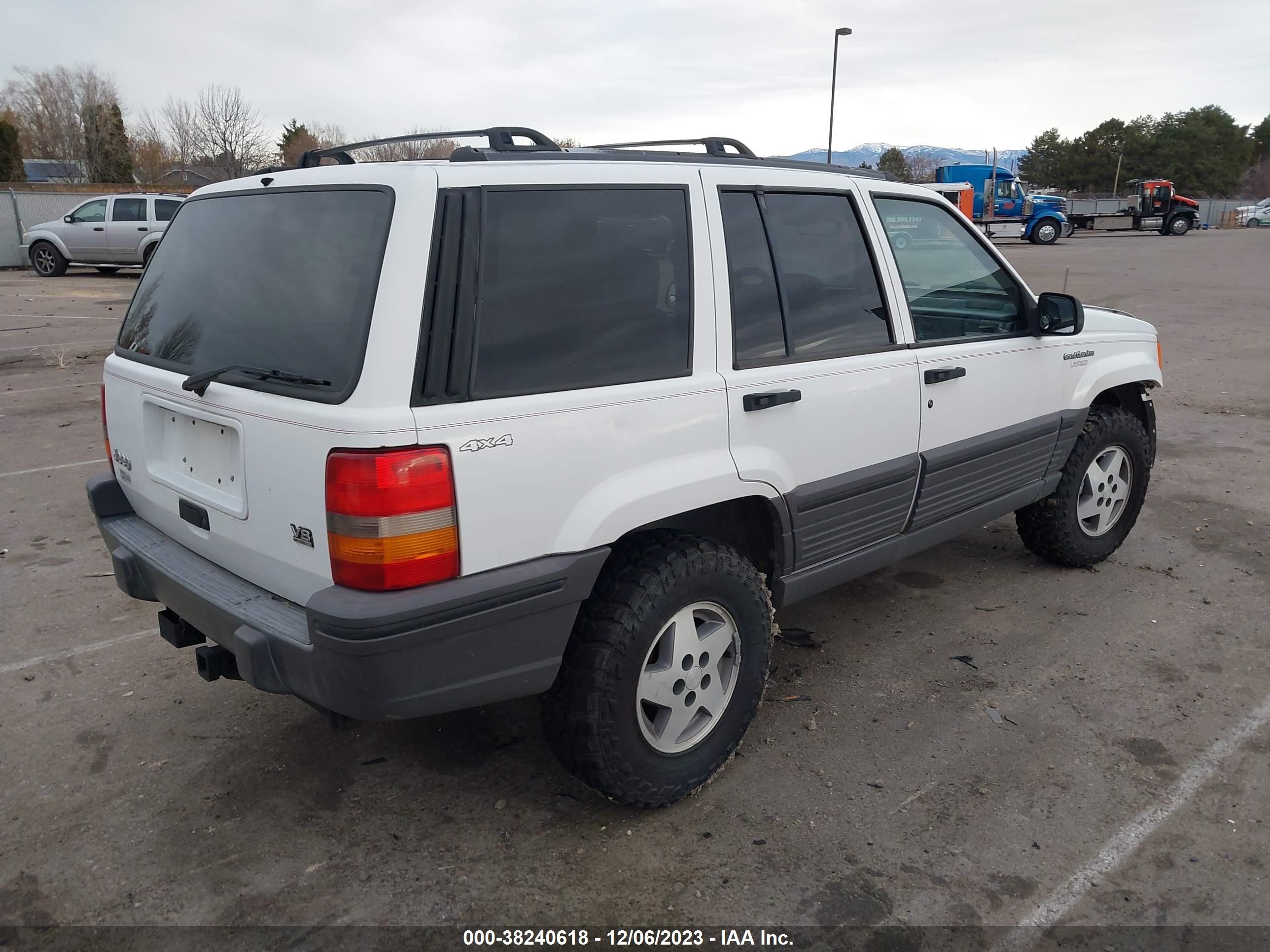 Photo 3 VIN: 1J4GZ58Y8SC560436 - JEEP GRAND CHEROKEE 