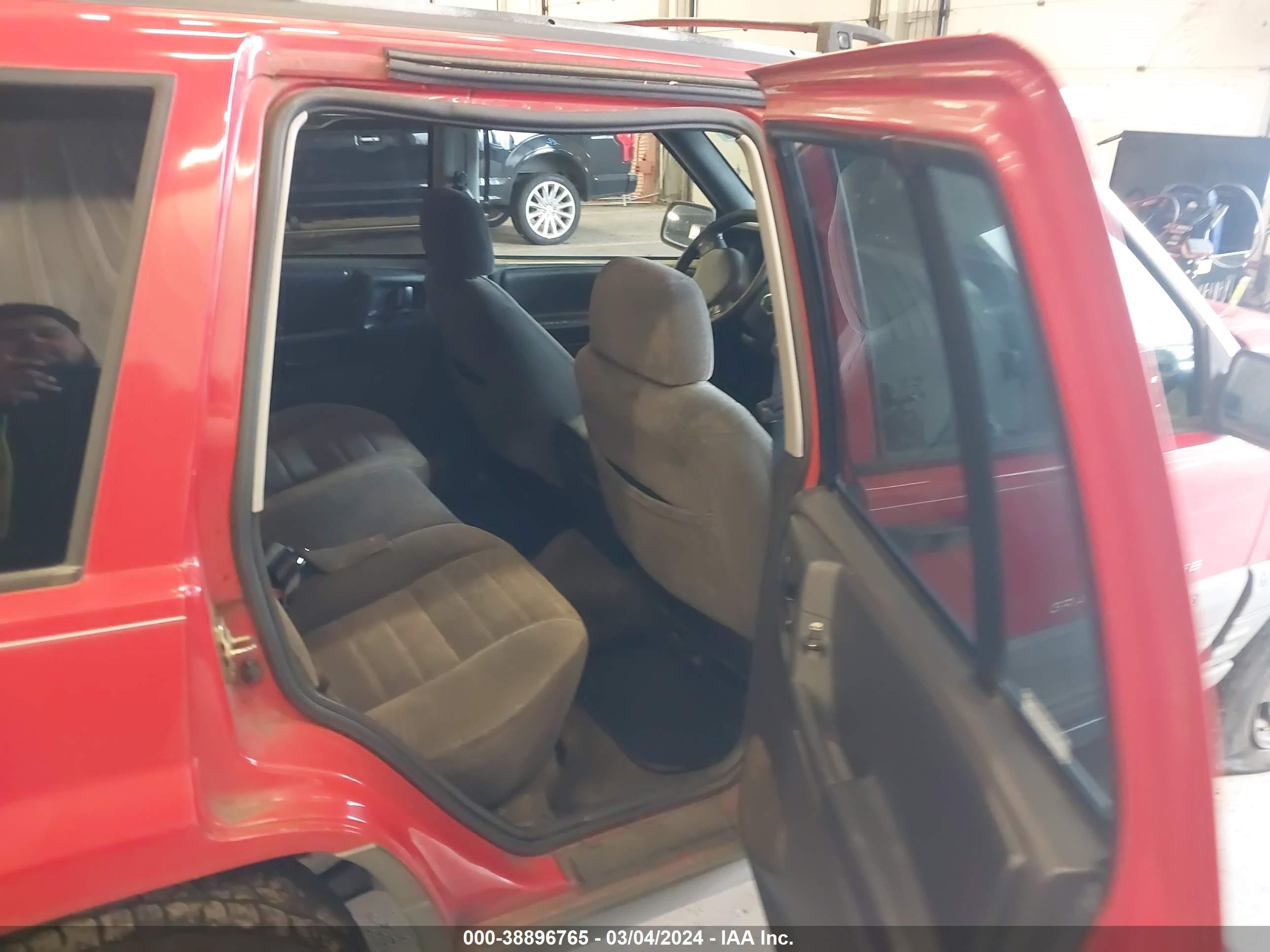 Photo 7 VIN: 1J4GZ58Y9TC318868 - JEEP GRAND CHEROKEE 