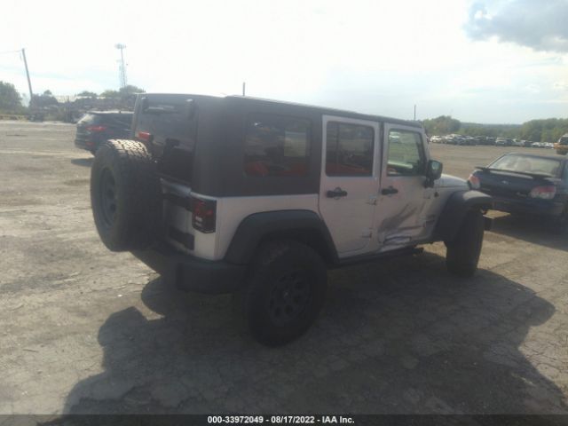 Photo 3 VIN: 1J4HA3H11AL109740 - JEEP WRANGLER UNLIMITED 