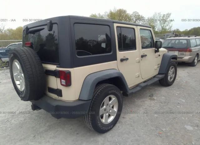 Photo 3 VIN: 1J4HA3H11BL569790 - JEEP WRANGLER UNLIMITED 