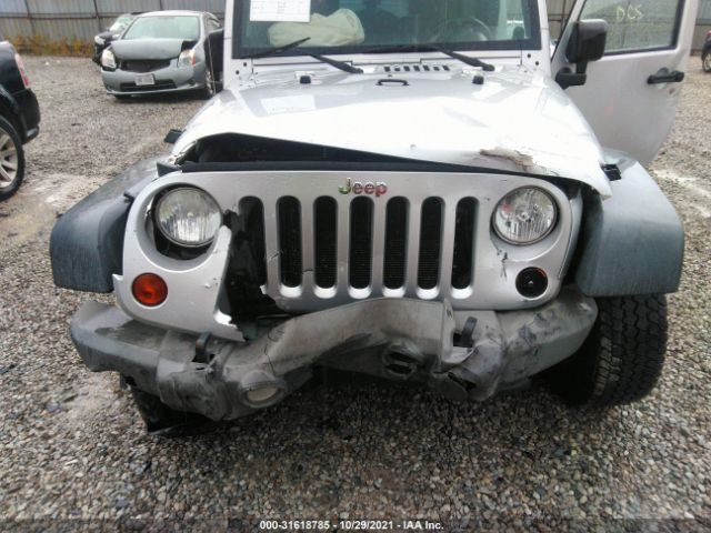 Photo 5 VIN: 1J4HA3H12AL126272 - JEEP WRANGLER UNLIMITED 