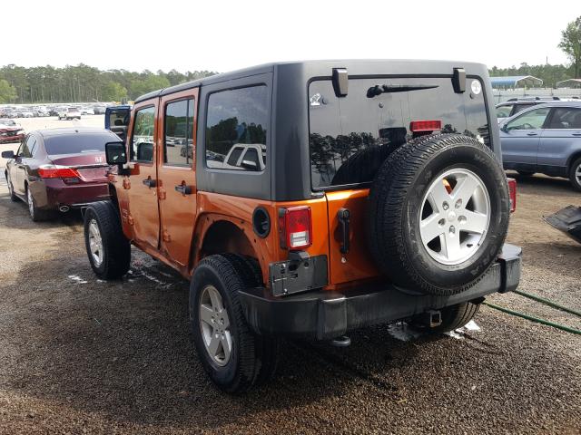 Photo 2 VIN: 1J4HA3H12BL563061 - JEEP WRANGLER U 