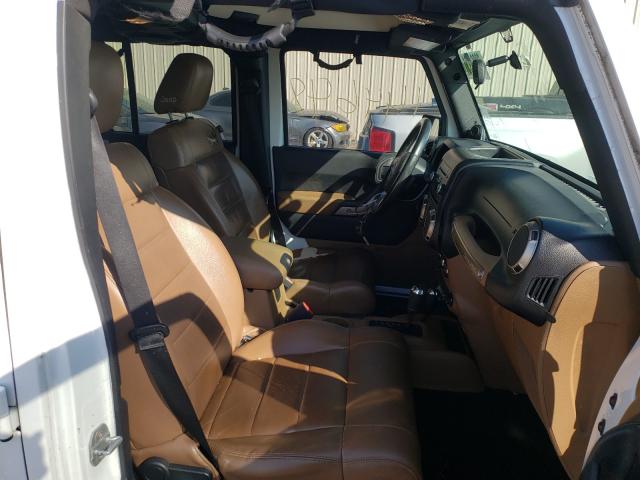 Photo 4 VIN: 1J4HA3H19BL617536 - JEEP WRANGLER U 