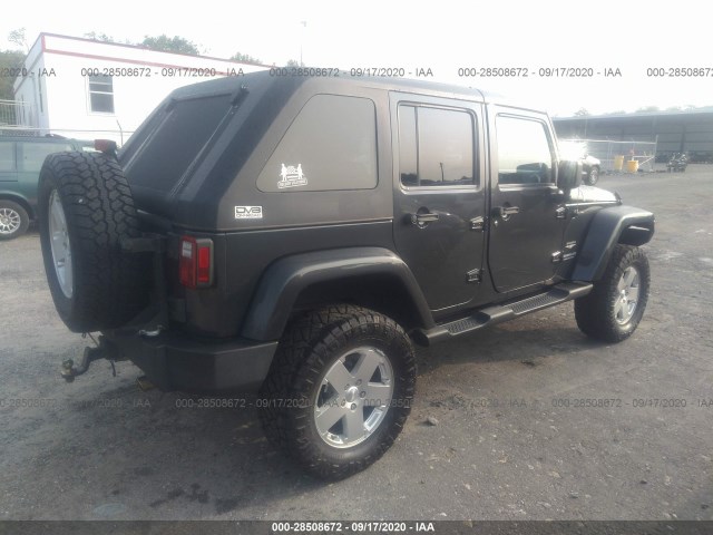 Photo 3 VIN: 1J4HA5H10AL133541 - JEEP WRANGLER UNLIMITED 