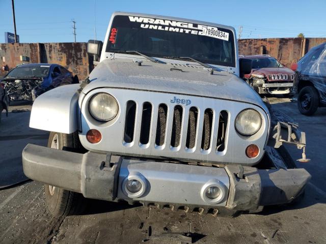 Photo 4 VIN: 1J4HA5H10BL617775 - JEEP WRANGLER U 