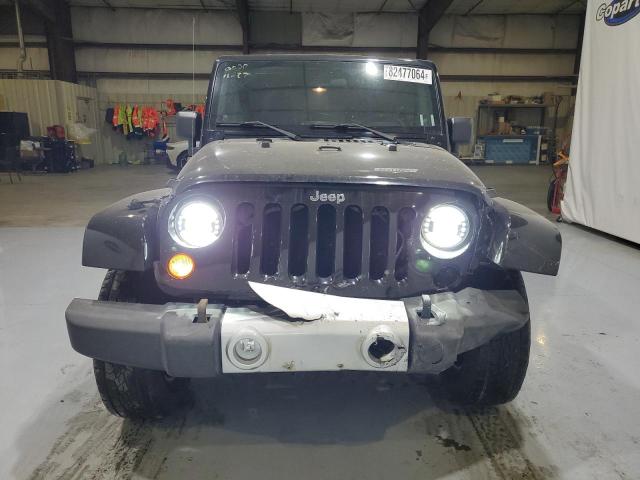 Photo 4 VIN: 1J4HA5H11AL223894 - JEEP WRANGLER U 