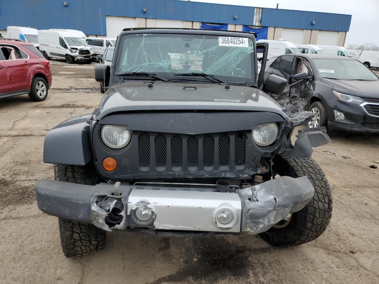 Photo 4 VIN: 1J4HA5H11BL515580 - JEEP WRANGLER 