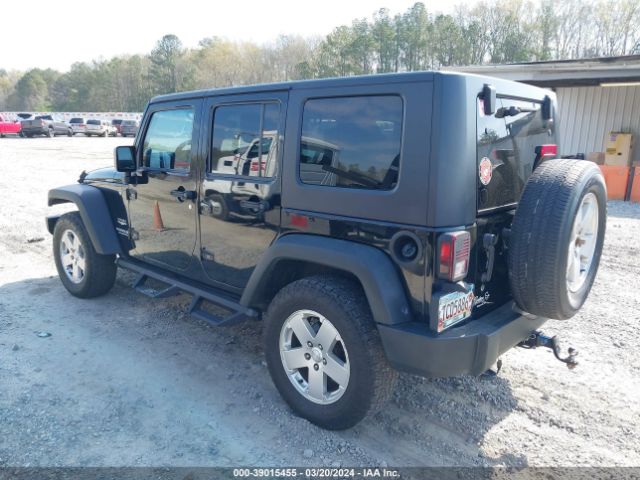 Photo 2 VIN: 1J4HA5H13AL227008 - JEEP WRANGLER UNLIMITED 