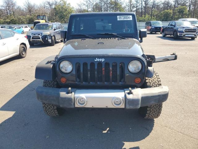 Photo 4 VIN: 1J4HA5H15BL513332 - JEEP WRANGLER U 