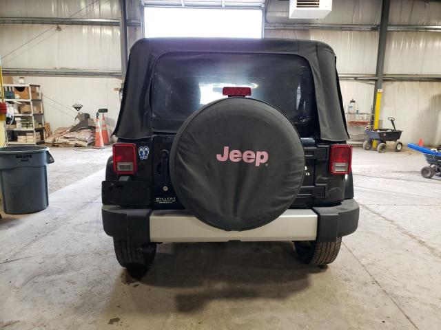 Photo 5 VIN: 1J4HA5H16BL627162 - JEEP WRANGLER U 