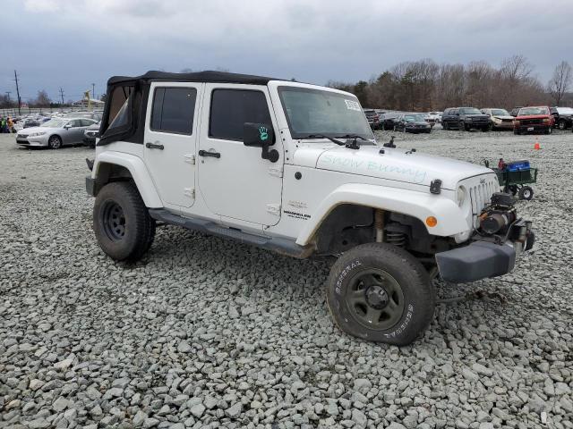 Photo 3 VIN: 1J4HA5H18BL633416 - JEEP WRANGLER U 