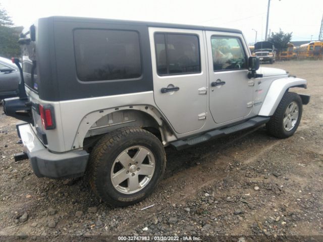 Photo 3 VIN: 1J4HA5H1XAL135958 - JEEP WRANGLER UNLIMITED 