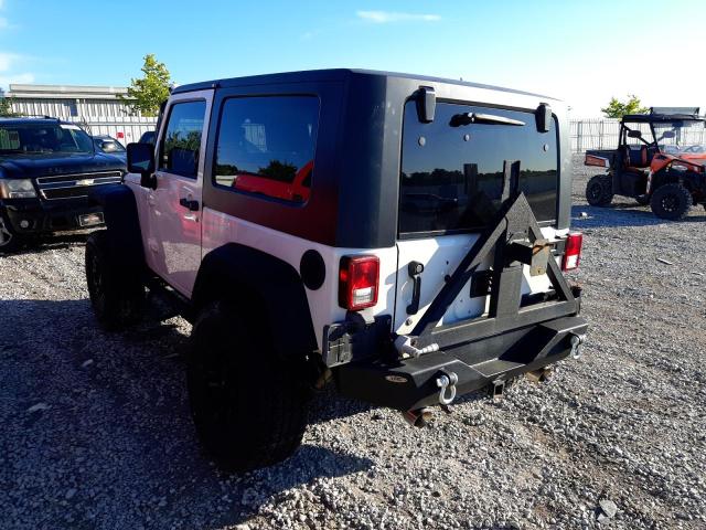 Photo 2 VIN: 1J4HA6D19AL105717 - JEEP WRANGLER R 