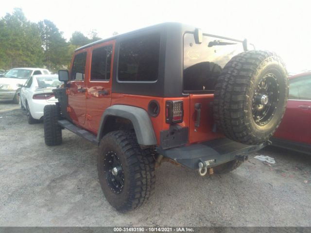 Photo 2 VIN: 1J4HA6H11BL579978 - JEEP WRANGLER UNLIMITED 