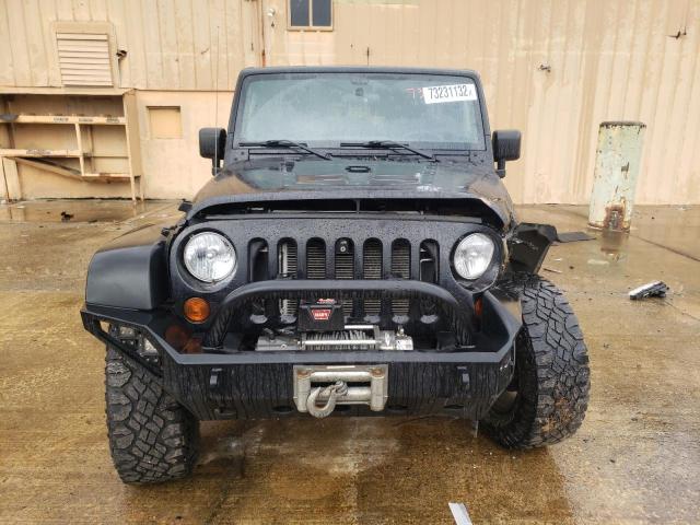 Photo 4 VIN: 1J4HA6H18BL611129 - JEEP WRANGLER U 