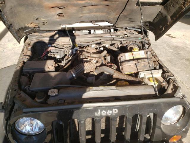 Photo 10 VIN: 1J4HA6H1XAL142429 - JEEP WRANGLER U 