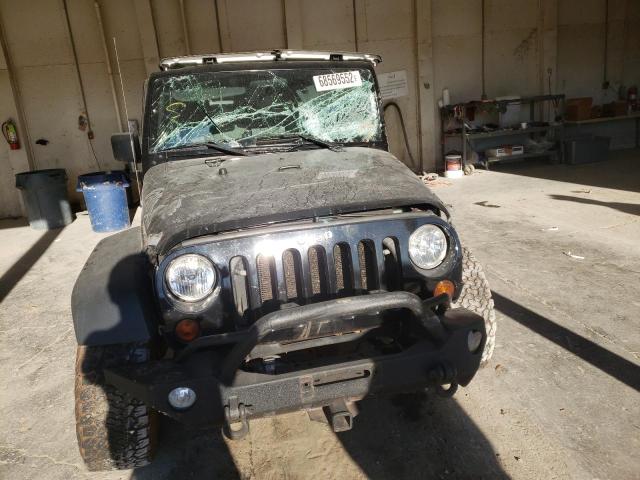 Photo 4 VIN: 1J4HA6H1XAL142429 - JEEP WRANGLER U 