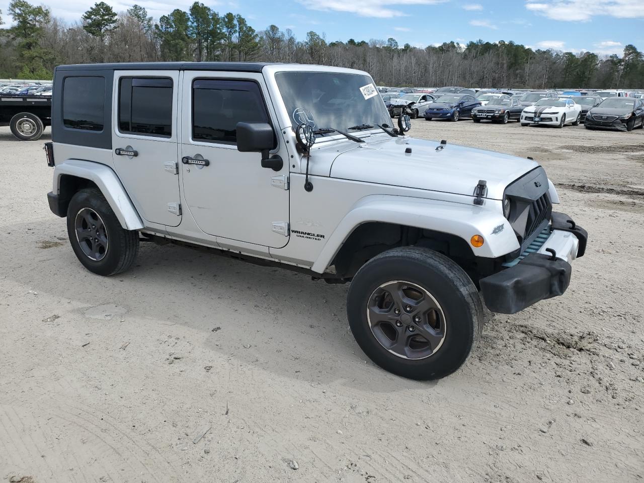 Photo 3 VIN: 1J4HB5H15AL136321 - JEEP WRANGLER 