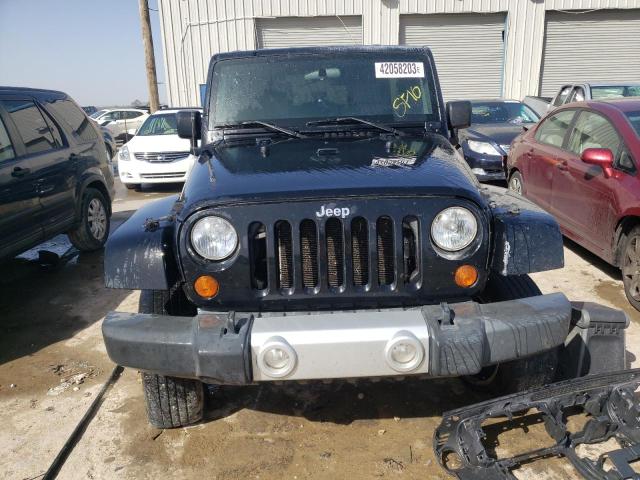 Photo 4 VIN: 1J4HB5H18AL139388 - JEEP WRANGLER U 