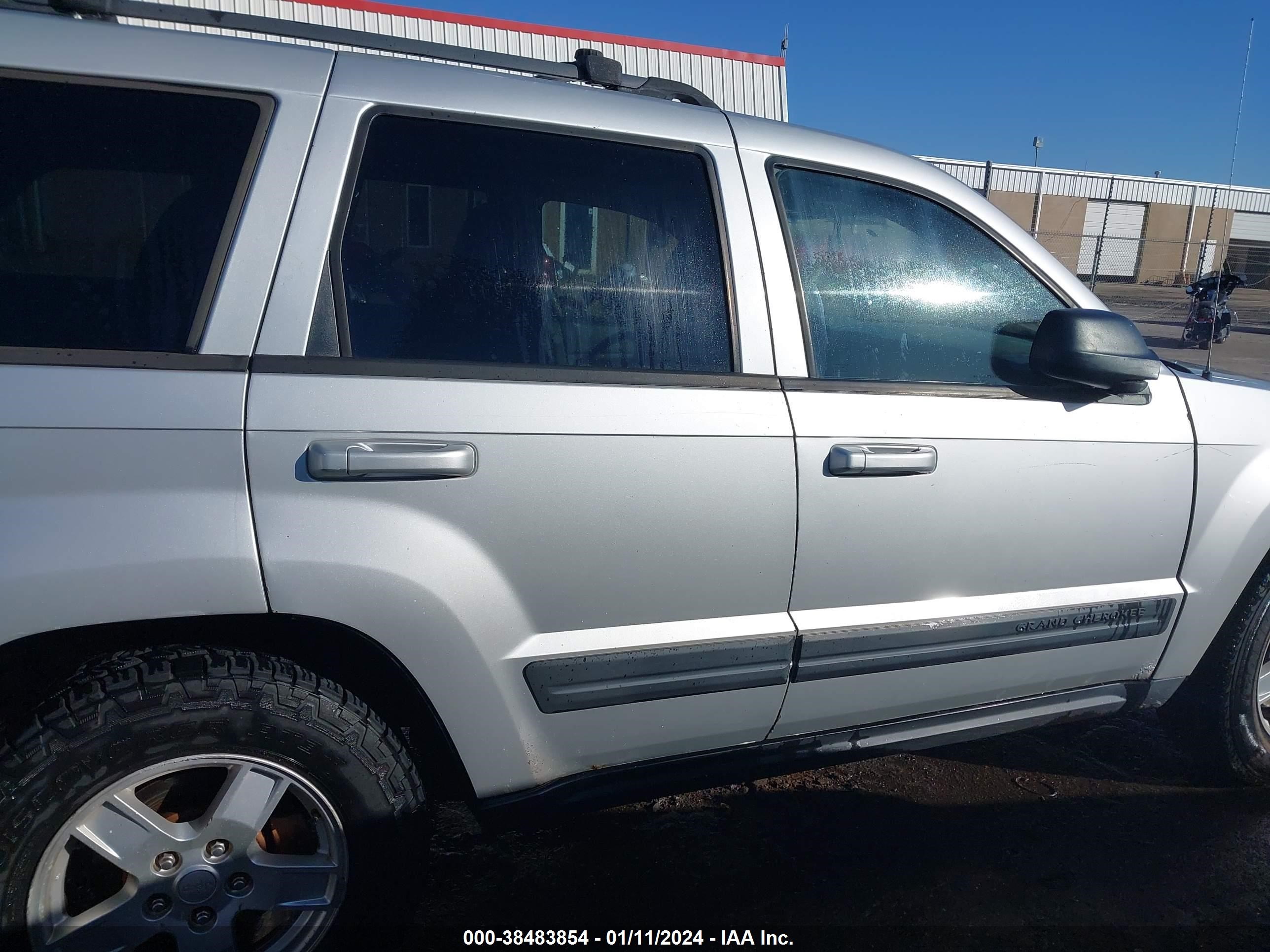 Photo 13 VIN: 1J4HR48N16C306402 - JEEP GRAND CHEROKEE 