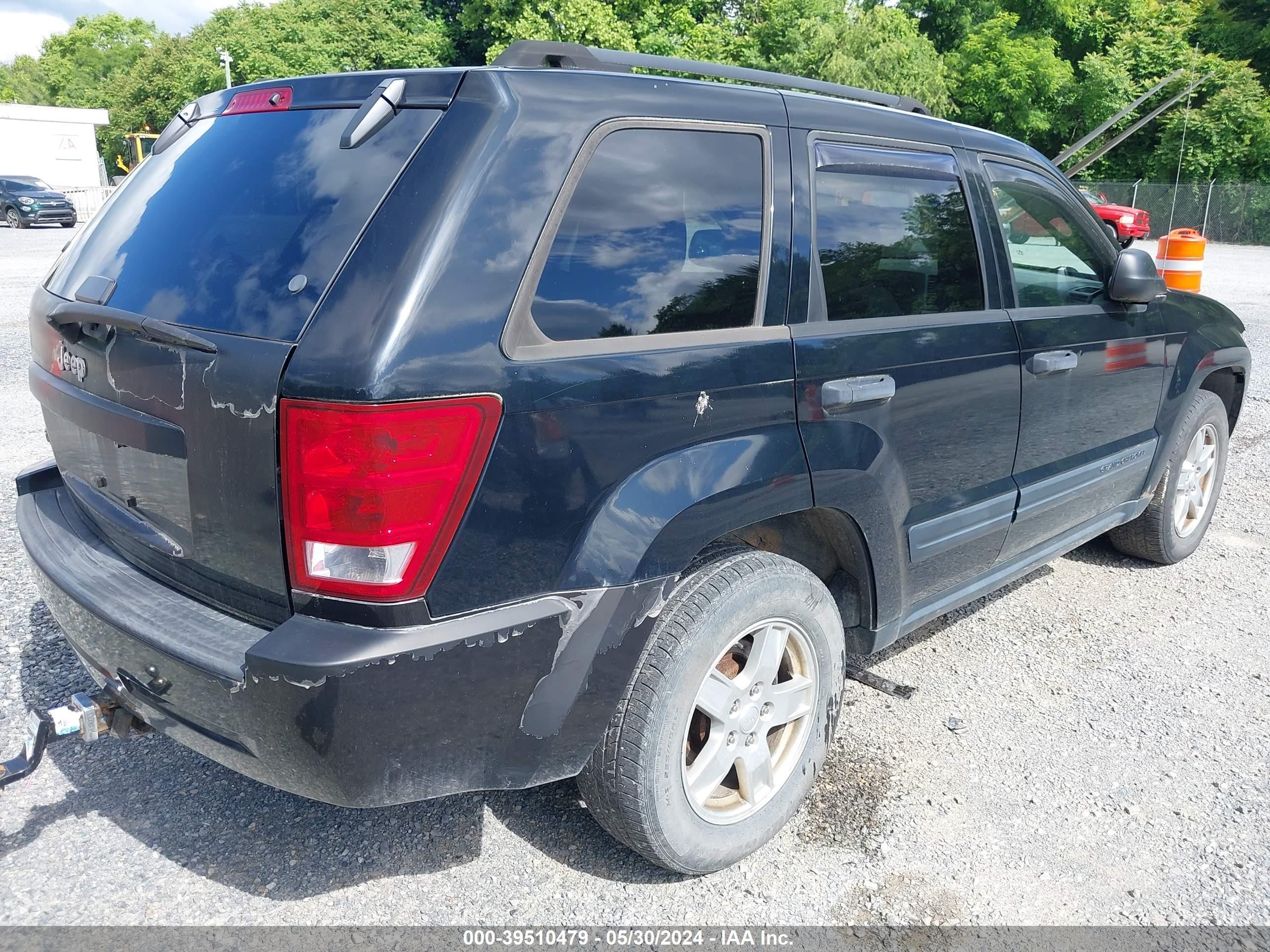 Photo 3 VIN: 1J4HR48N35C701566 - JEEP GRAND CHEROKEE 