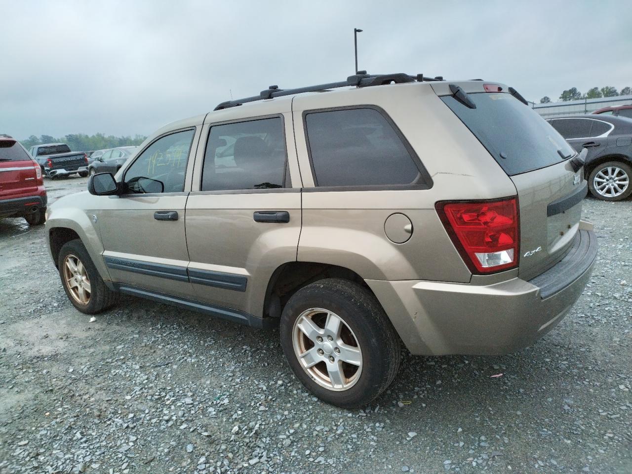 Photo 1 VIN: 1J4HR48N55C602442 - JEEP GRAND CHEROKEE 