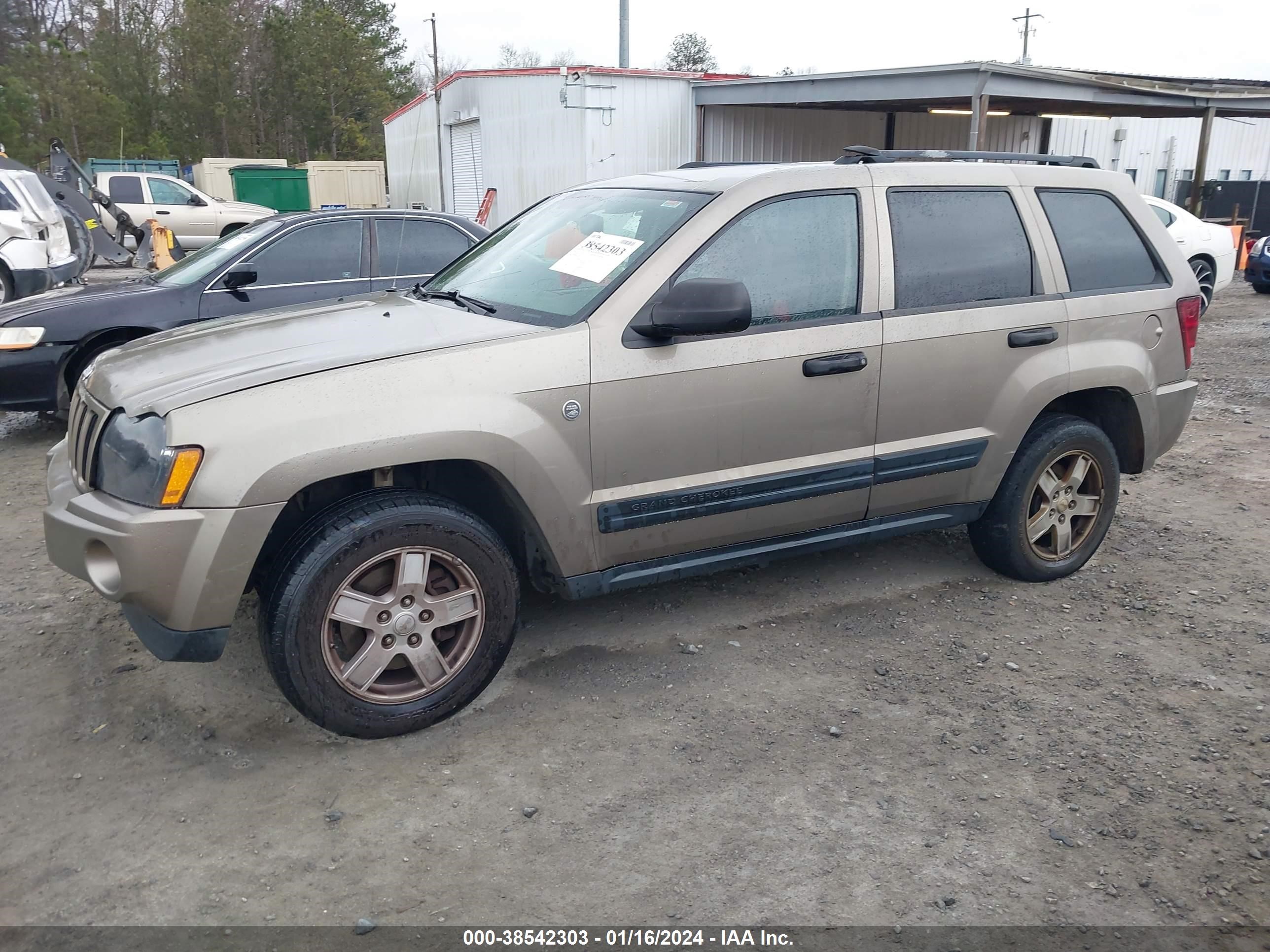 Photo 1 VIN: 1J4HR48N85C727581 - JEEP GRAND CHEROKEE 