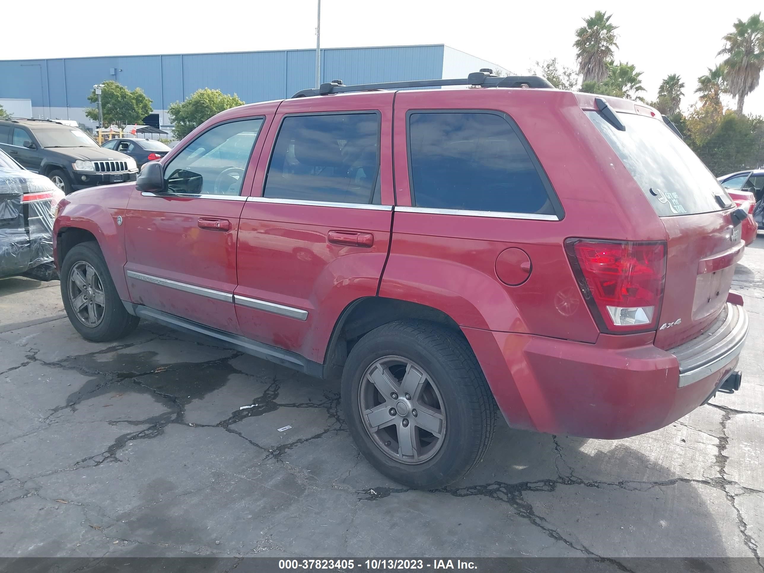 Photo 2 VIN: 1J4HR58295C616503 - JEEP GRAND CHEROKEE 